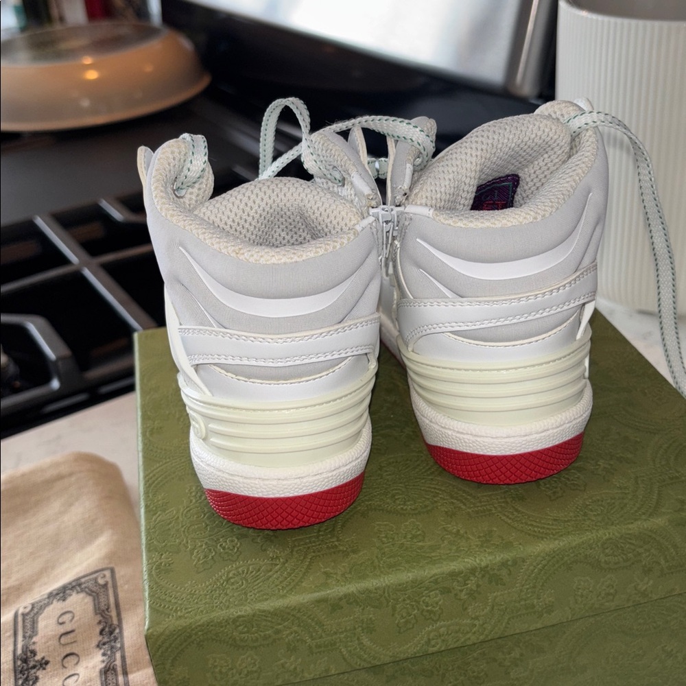 Gucci Toddler Sneakers - Picture 4 of 6